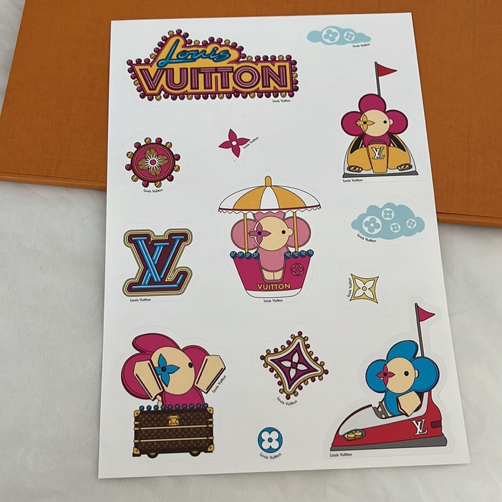 Louis Vuitton Big Wheel Vivienne Clemence notebook - Picture 4 of 15
